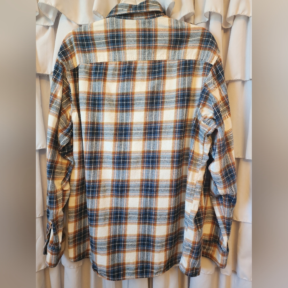 Men's Red Head Flannel Long Sleeve Button Down Shirt Size Large - Picture 3 of 3